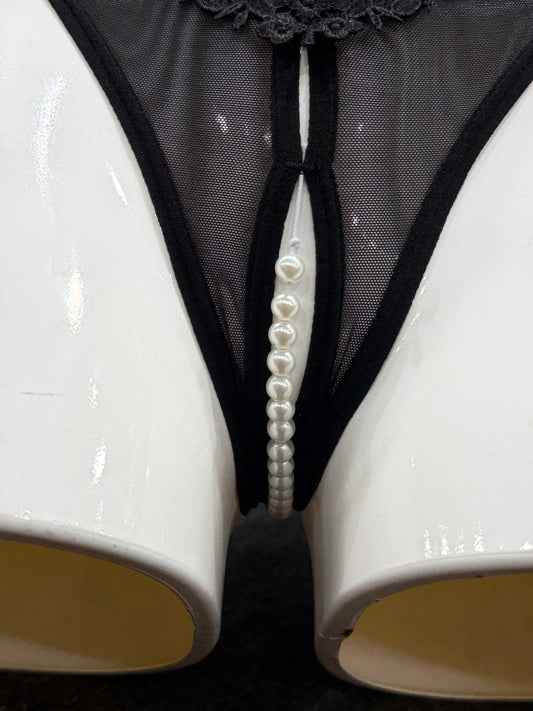 NETTED PEARLS PANTY - FRONT EMBROIDERY - BLACK COLOUR
