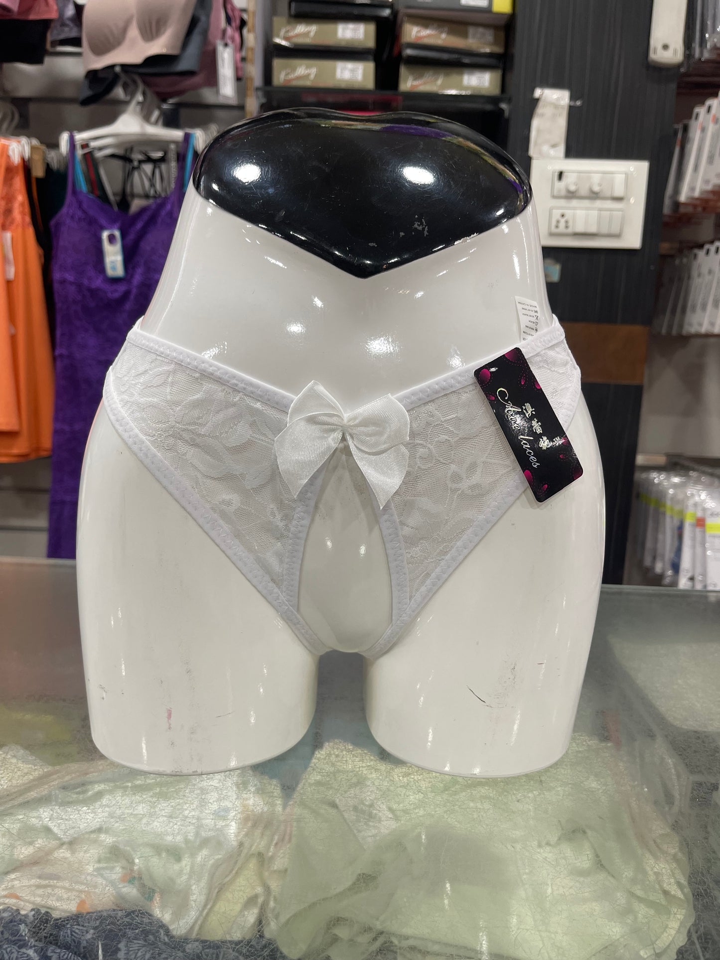 WHITE BUTTERFLY LACE OPEN - CROTCH PANTY