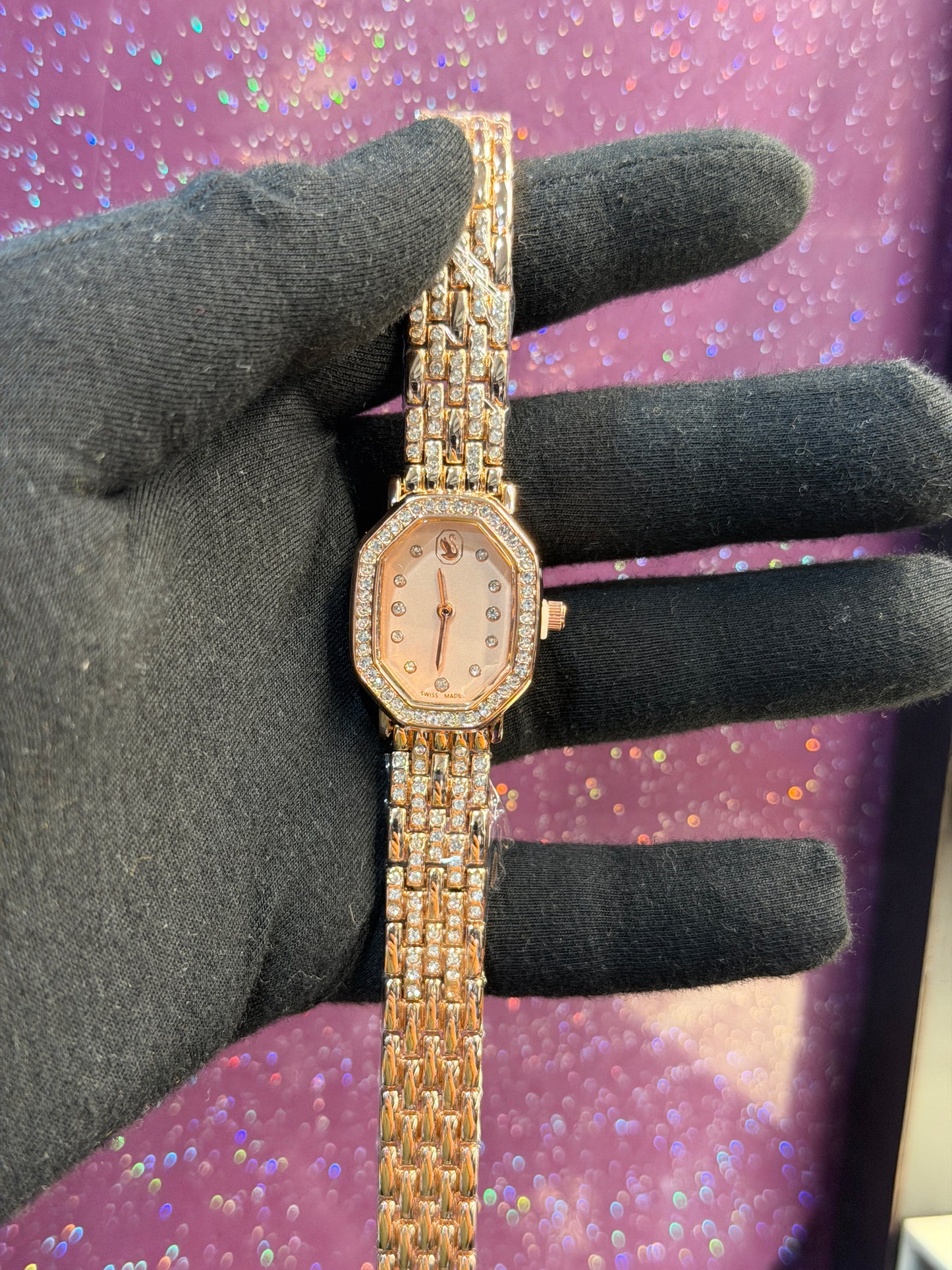 SWAROVSKI- LADIES WATCH - ROSW GOLDEN CHAIN WITH LIGHT PEACH DIAL - STONE WORK