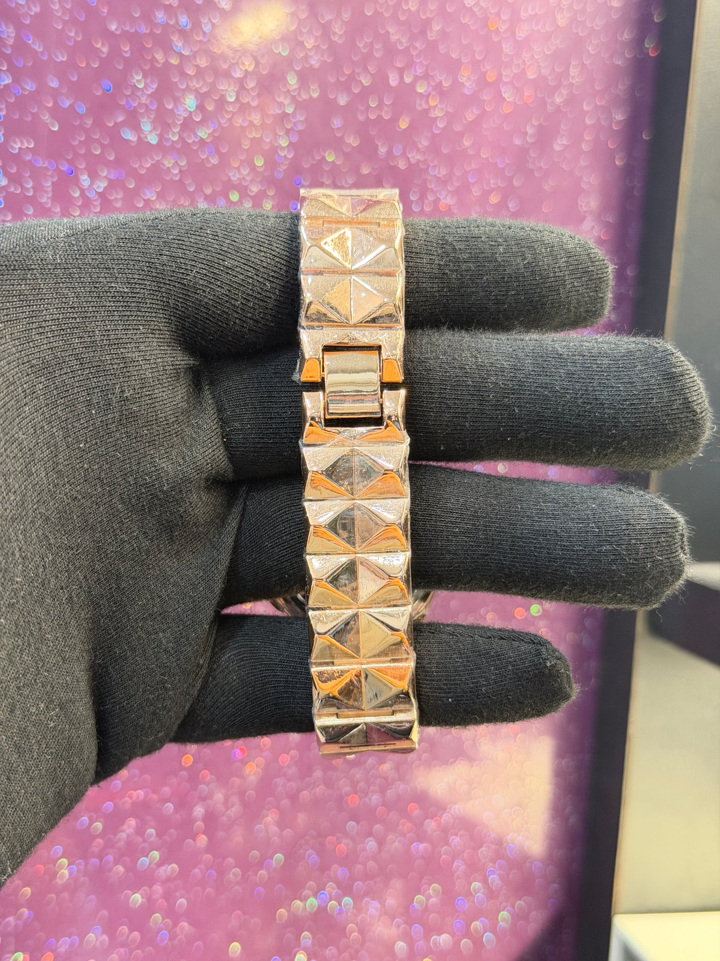 GUCCI - LADIES WATCH - ROSE GOLD COLOUR