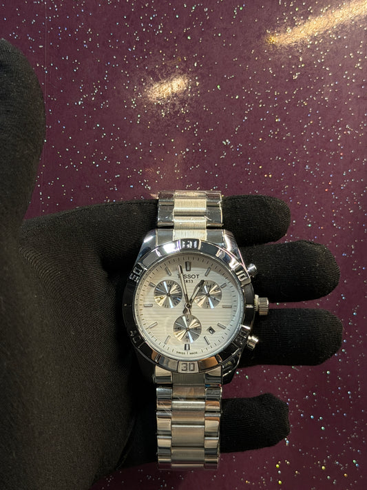 TISSOT - MEN'S WATCH - CHRONOGRAPH - SILVER COLOUR CHAIN WITH WHITE DIAL