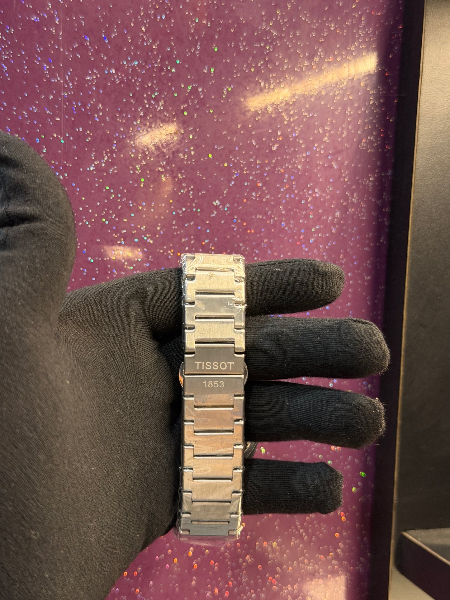 TISSOT - PRX - MEN'S WATCH - SILVER CHAIN WITH LIGHT GREEN COLOUR