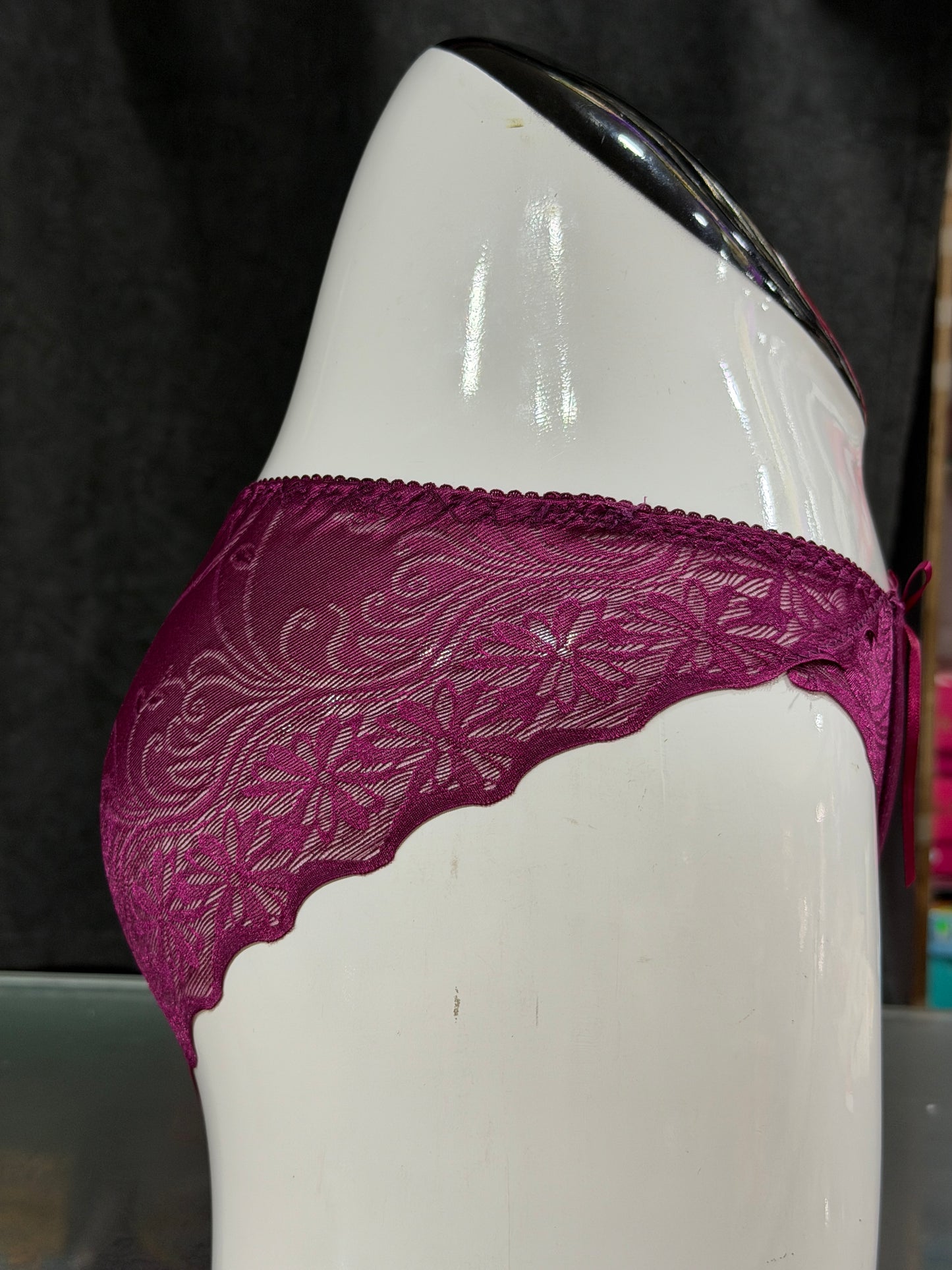 NETTED PANTY - SATIN FABRIC - WINE COLOUR