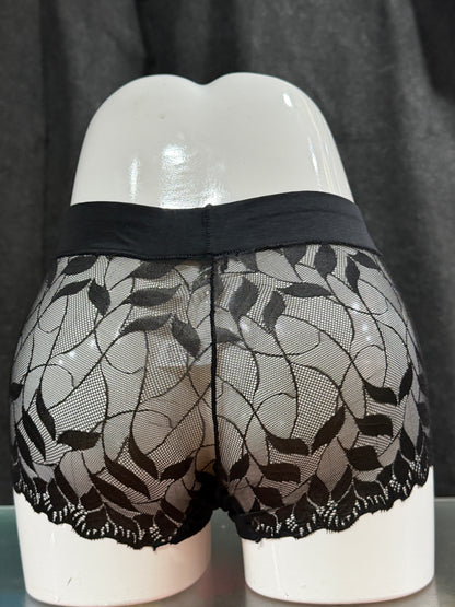 NETTED PANTY - FULLY TRANSPARENT - BLACK COLOUR