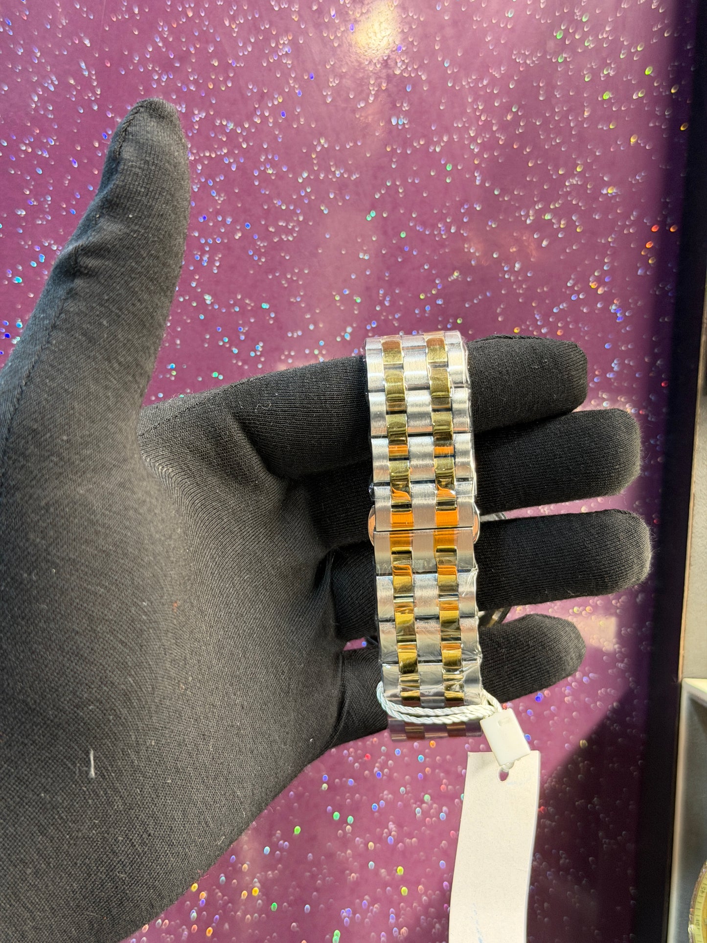 SEIKO-PRESAGE- MEN’S WATCH - AUTOMATIC WATCH - SILVER AND GOLDEN COLOUR CHAIN WITH BLACK DIAL
