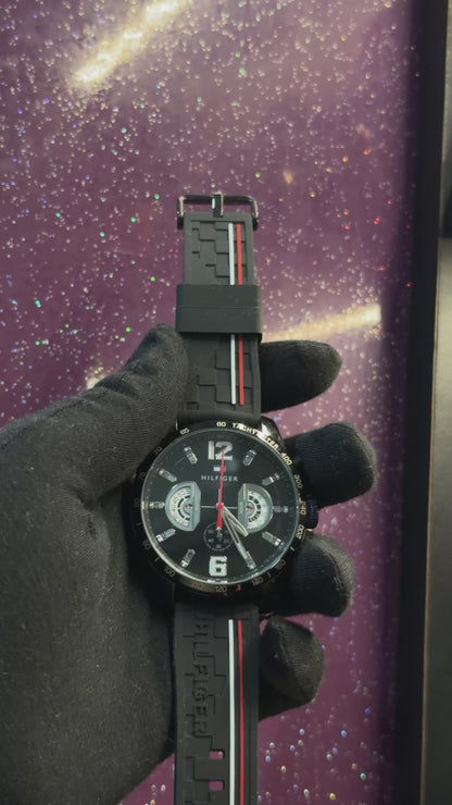 TOMMY HILFIGER - MEN'S WATCH - CHRONOGRAPH - SILICON STRAP - BLACK  COLOUR